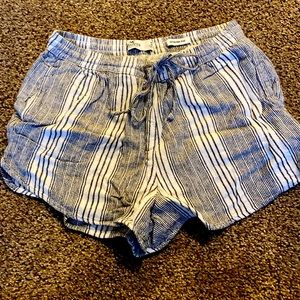 Hollister ultra high rise shorts